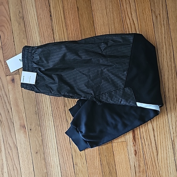 Nike Jogger Mixed Material Boys NEW XL - Picture 9 of 10